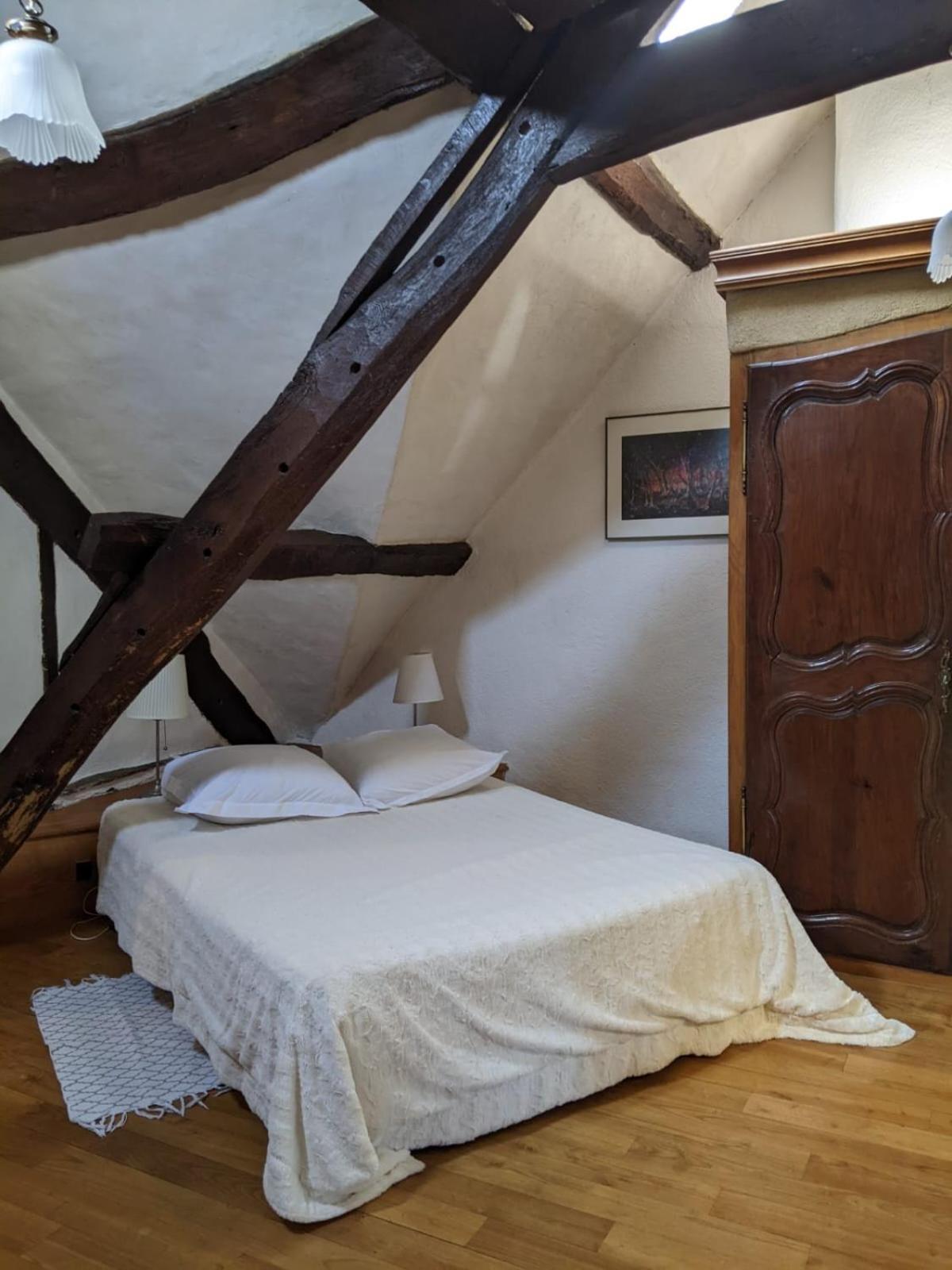 Chambre D'Hotes Saint Jacob Relais De Chasse Du XVIII Siecle Les Fougerets Exterior photo